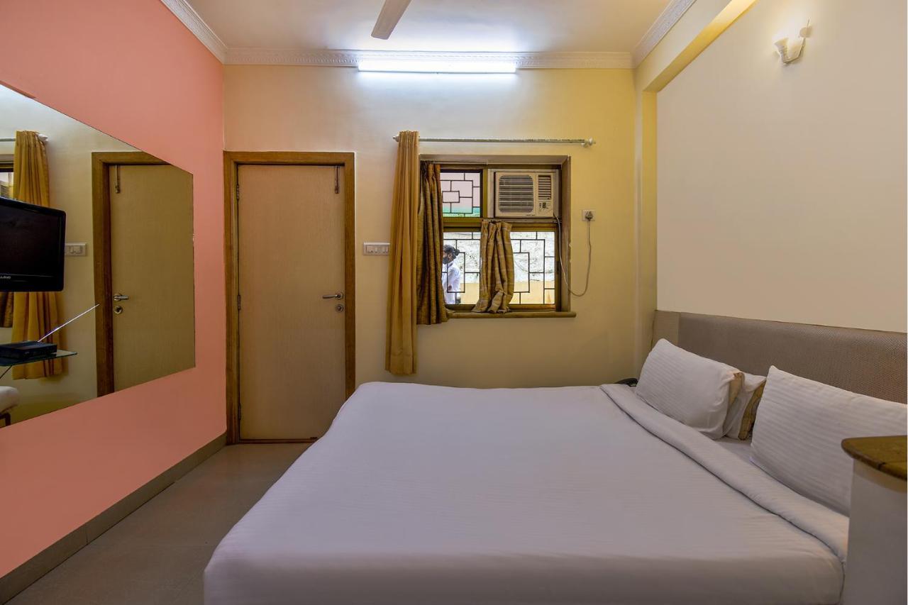 Sereniity Resort Лонавла Екстер'єр фото