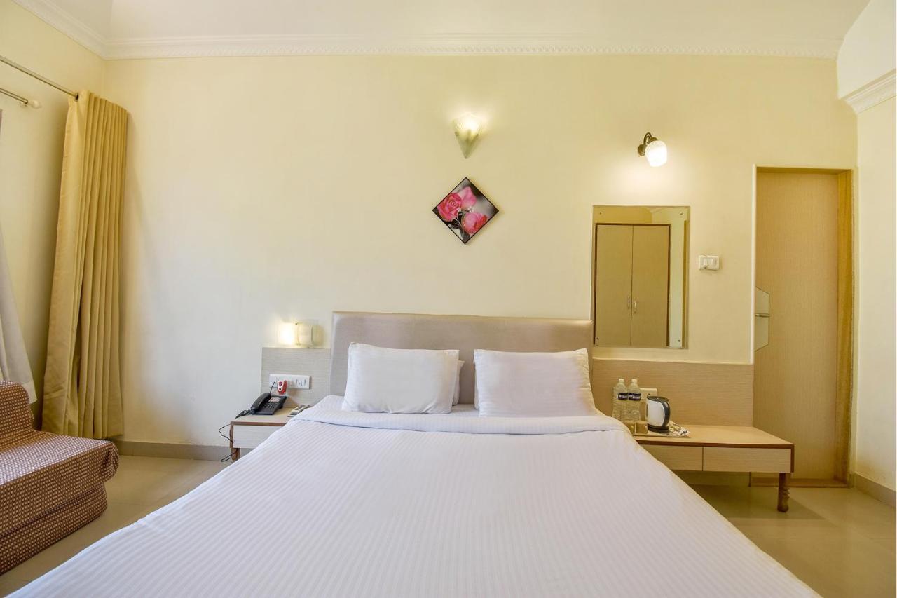 Sereniity Resort Лонавла Екстер'єр фото
