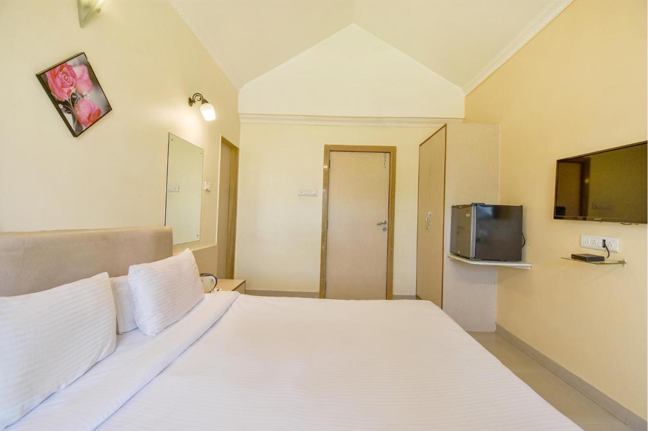 Sereniity Resort Лонавла Екстер'єр фото