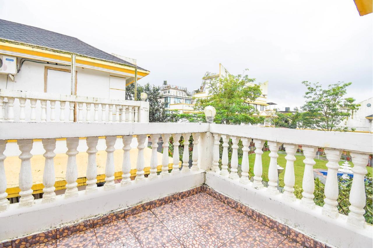 Sereniity Resort Лонавла Екстер'єр фото